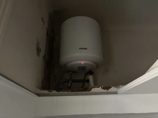 Intervention réussie à Nice pour un ballon d'eau chaude défectueux, Cagnes-sur-Mer, Les Plombiers d'Azur