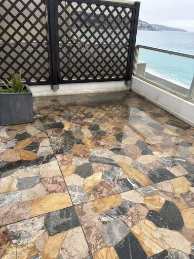 Intervention réussie pour une recherche de fuite complexe sur la promenade des Anglais à Nice, Cagnes-sur-Mer, Les Plombiers d'Azur