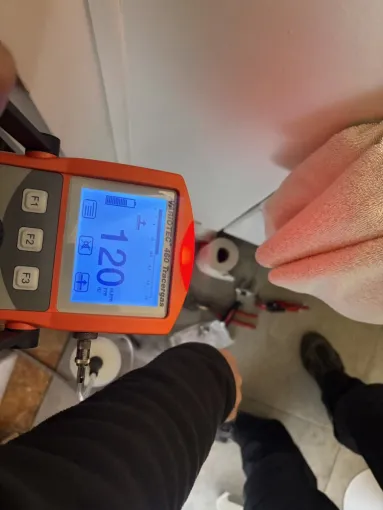 Intervention réussie pour une recherche de fuite à Cagnes-sur-Mer, Cagnes-sur-Mer, Les Plombiers d'Azur