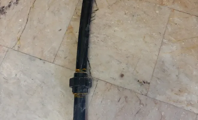 Intervention d'urgence à Nice : remplacement de canalisation en PVC pression HTA, Cagnes-sur-Mer, Les Plombiers d'Azur