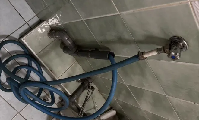 Intervention réussie sur un appartement squatté à Nice, Cagnes-sur-Mer, Les Plombiers d'Azur